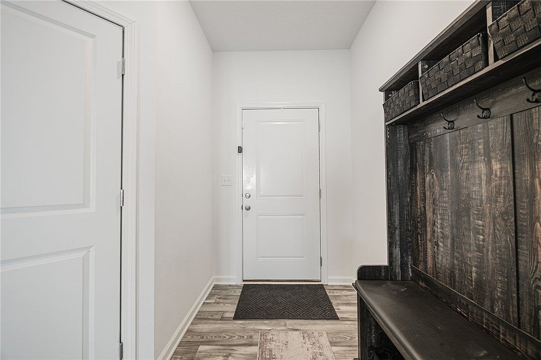 1505 Arrowhead Dr Piqua, OH 45356 - Thumbnail 4