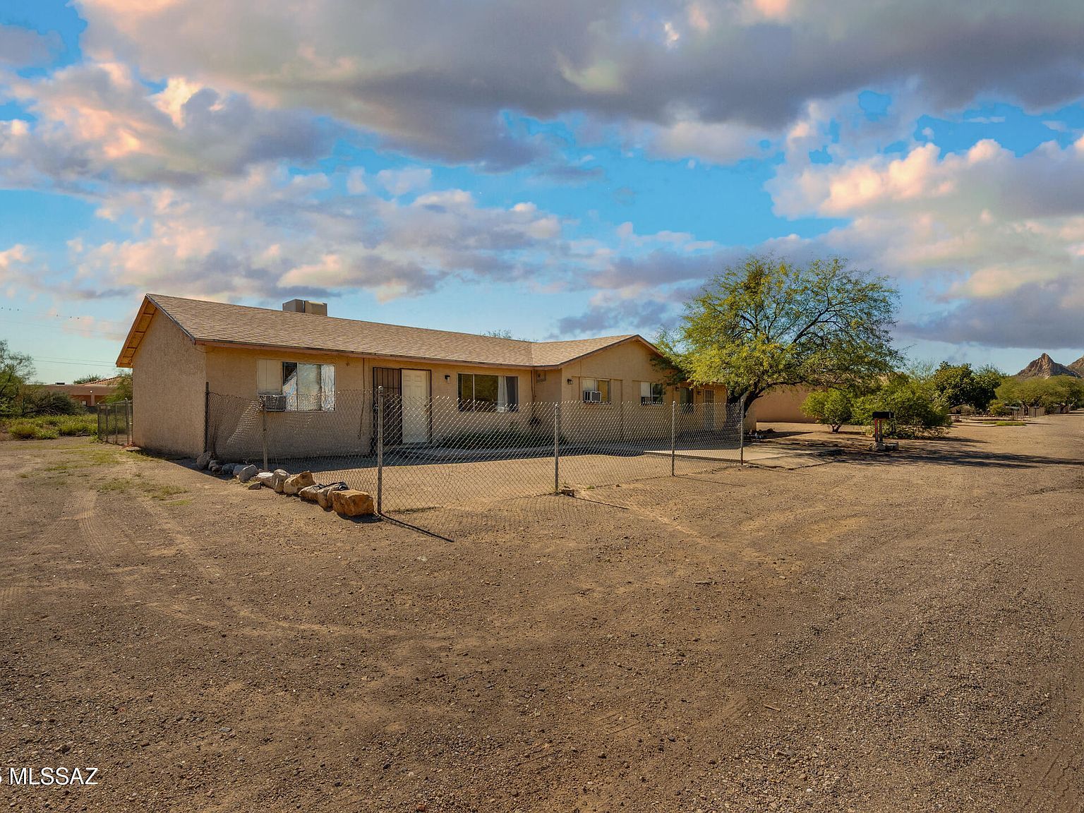 2275 W Dakota St Tucson, AZ 85746 - Thumbnail 4