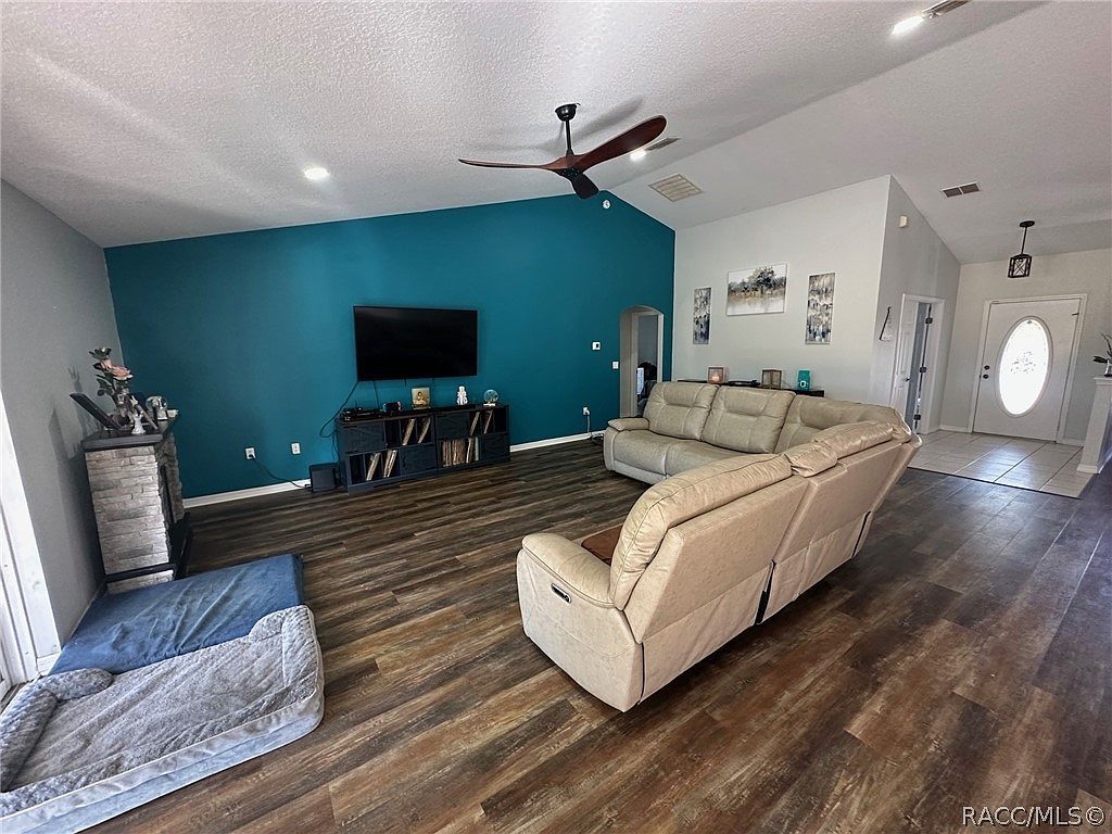 3090 SW Timberlake Rd Dunnellon, FL 34431 - Thumbnail 4