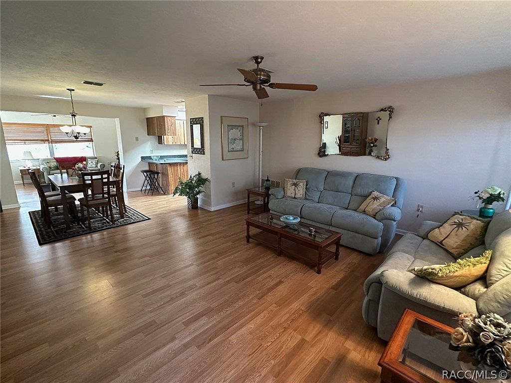 186 W Valerian Pl Beverly Hills, FL 34465 - Thumbnail 4