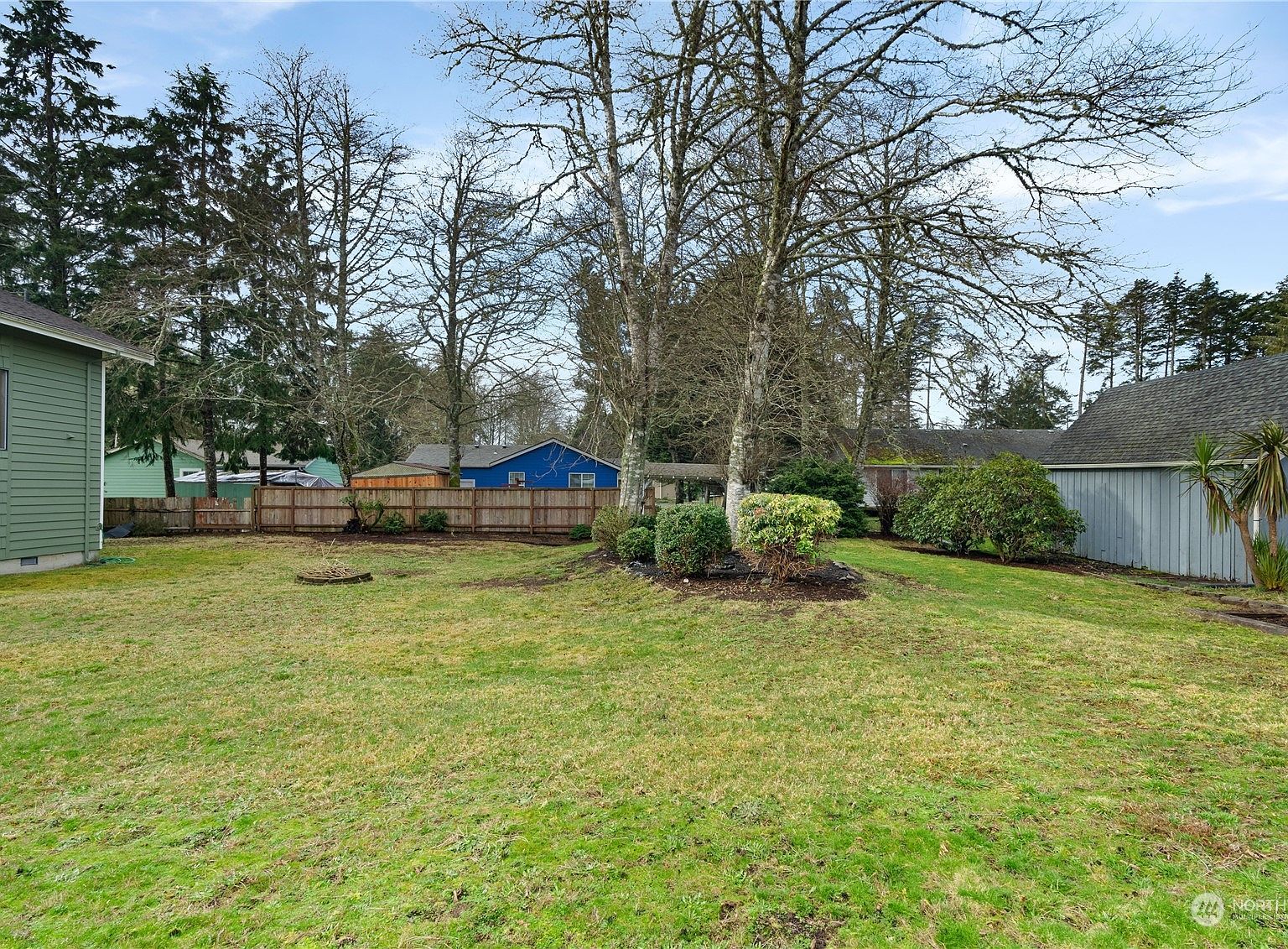 229 Olympic View Ave NE Ocean Shores, WA 98569 - Thumbnail 4