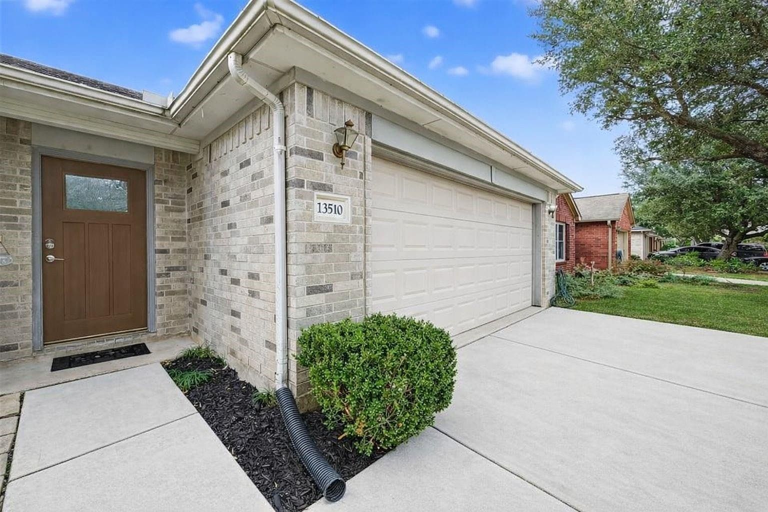 13510 Titus Point Houston, TX 77085 - Thumbnail 4