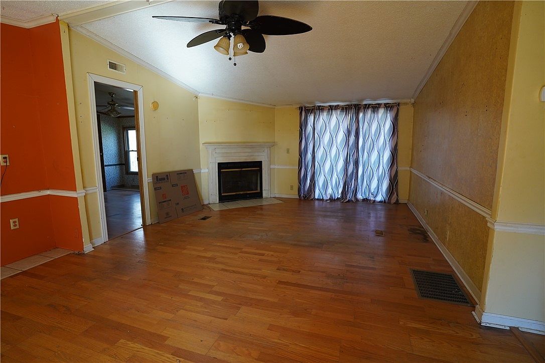 445 Brandy Ln Pickens, SC 29671 - Thumbnail 4