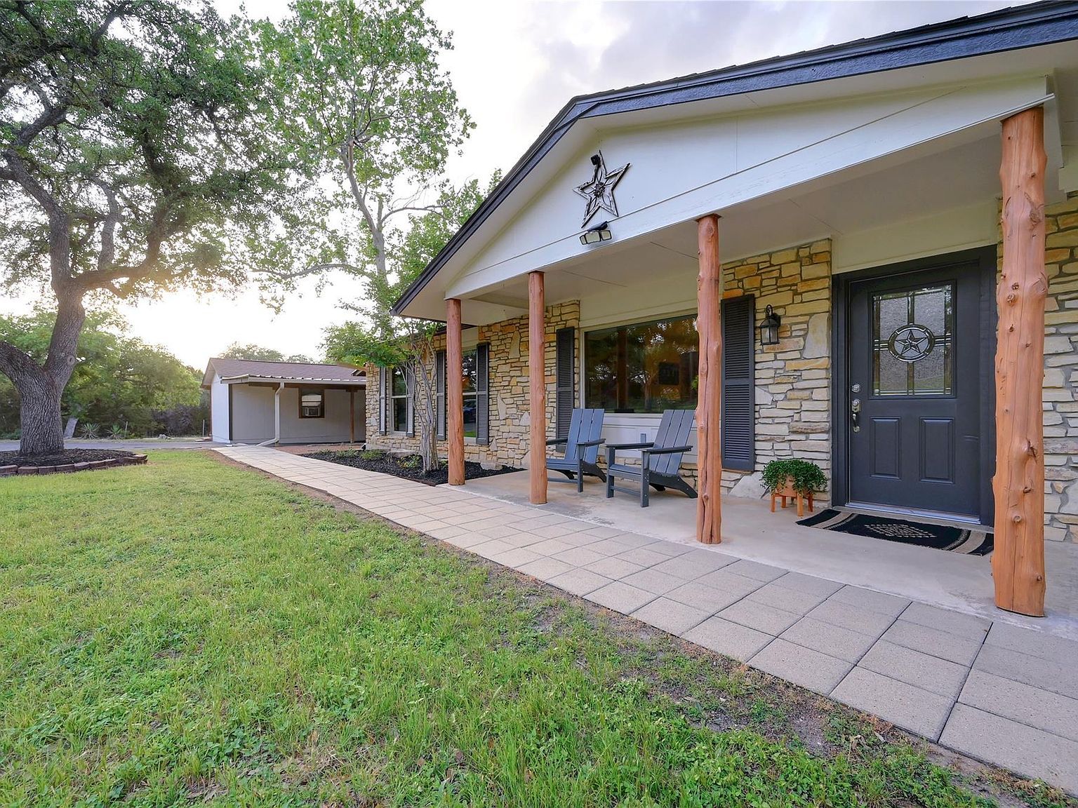 400 Cypress Creek Ln Wimberley, TX 78676 - Thumbnail 4