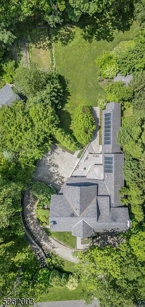 60 Fernwood Rd Summit, NJ 07901 - Thumbnail 4