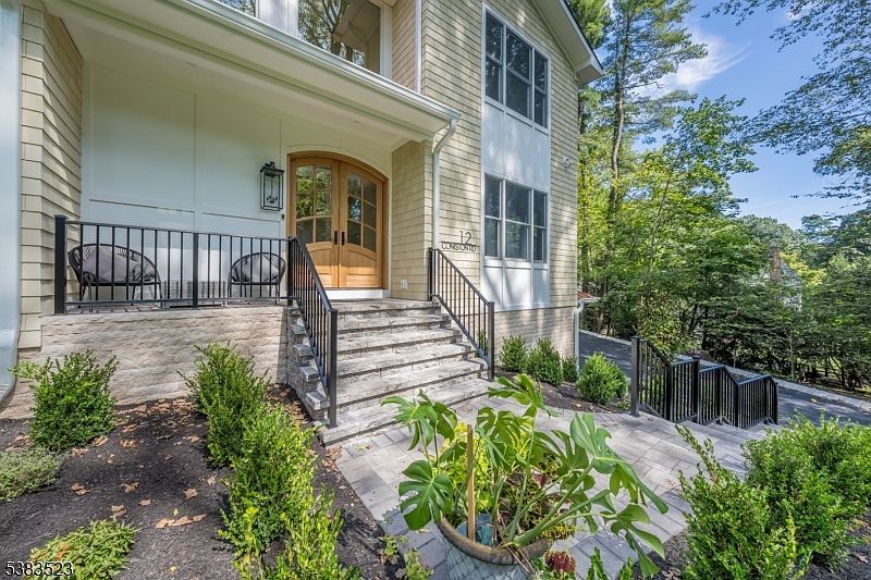 12 Coniston Rd Short Hills, NJ 07078 - Thumbnail 4