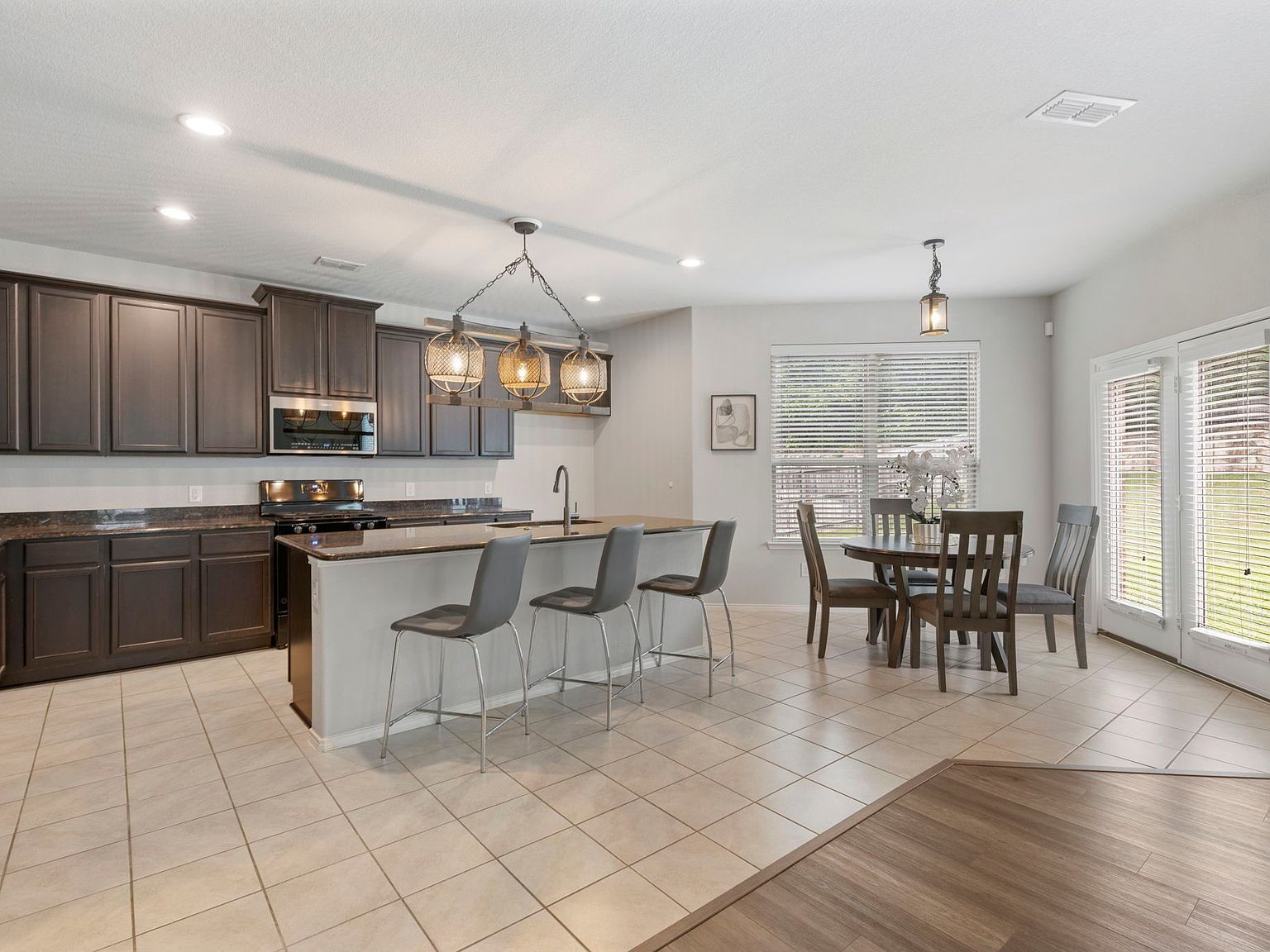 1725 Crescent Oak St Wylie, TX 75098 - Thumbnail 4