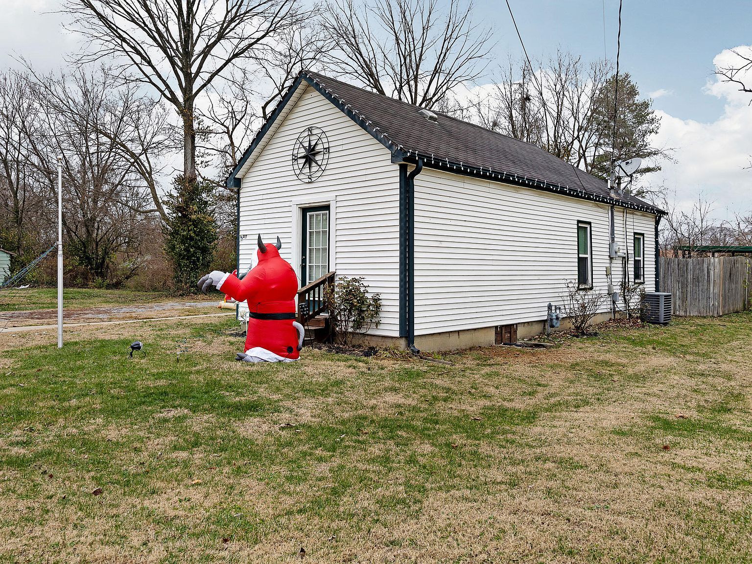 417 W Broadway St Harrodsburg, KY 40330 - Thumbnail 4