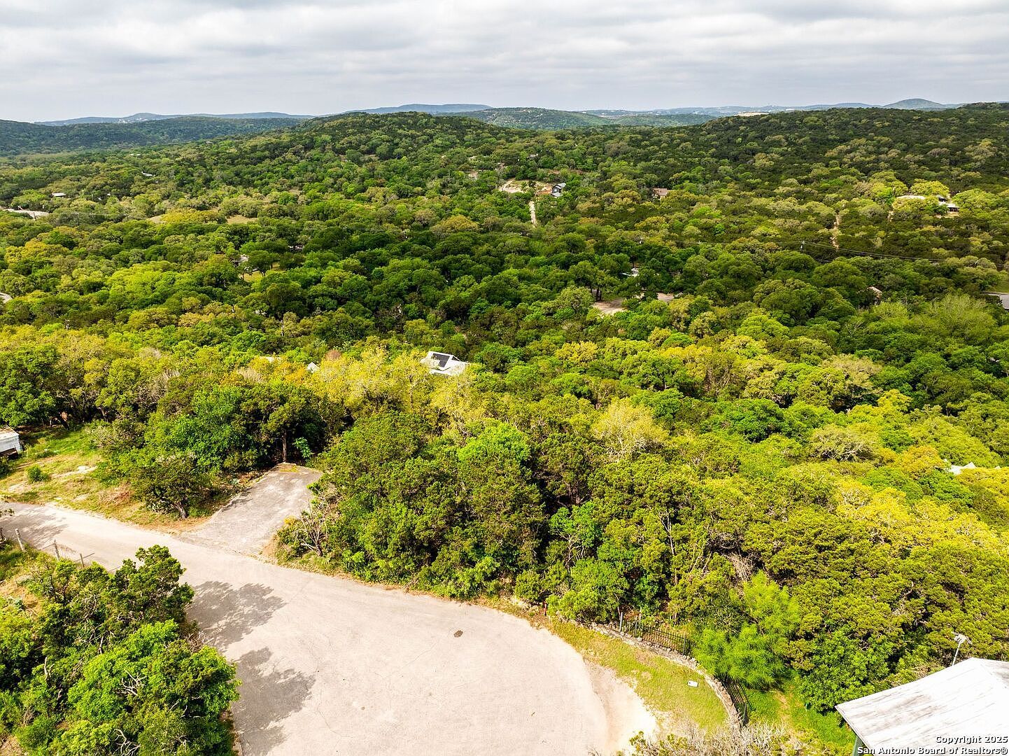 19019 Lookout Mountain Trl #2-5 Helotes, TX 78023 - Thumbnail 4