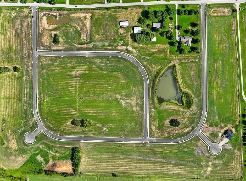 11 Wagon Rd Baldwin City, KS 66006 - Thumbnail 4