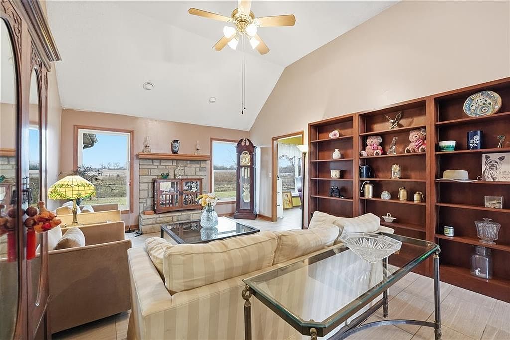 4185 Stafford Rd Wellsville, KS 66092 - Thumbnail 4