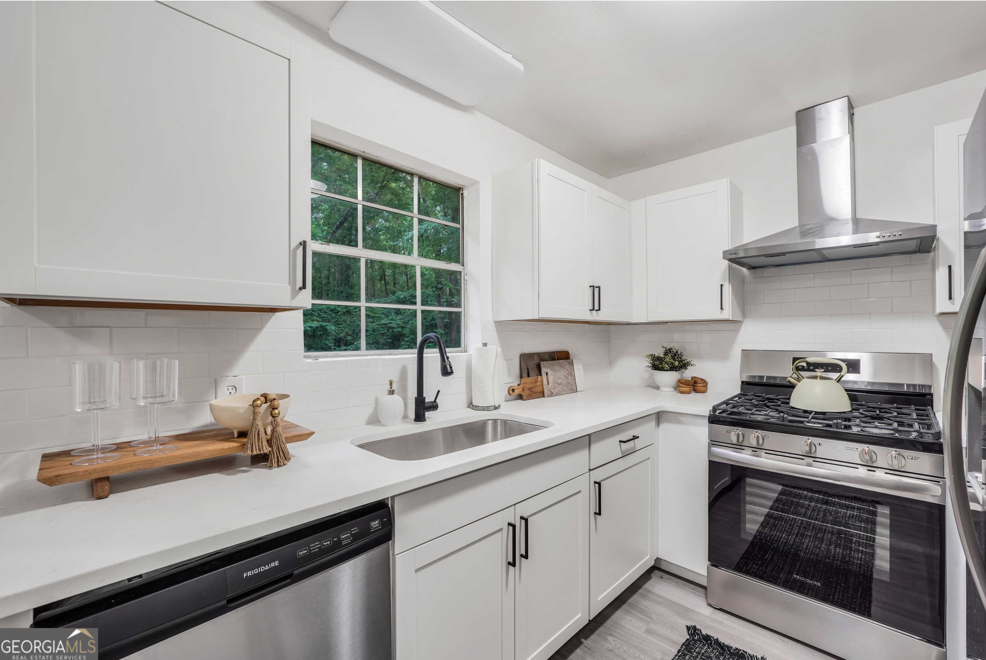 406 Brookwood Drive, Forsyth, GA, USA, 31029  | Single Family