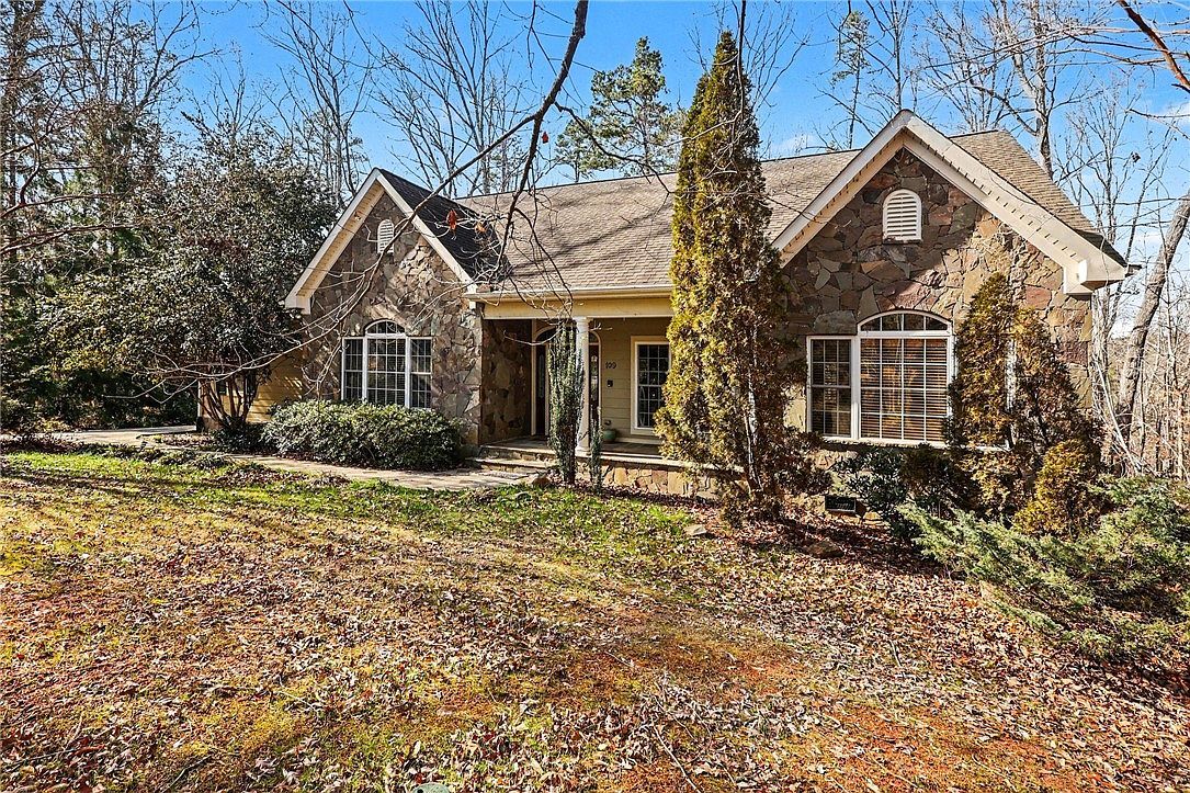 109 Oak Crest Cir Seneca, SC 29672 - Thumbnail 4