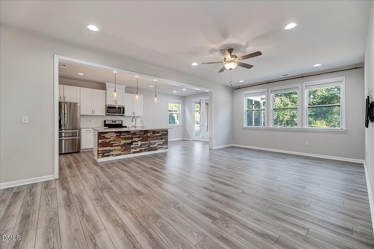 1020 Garrow Dr Holly Springs, NC 27540 - Thumbnail 4