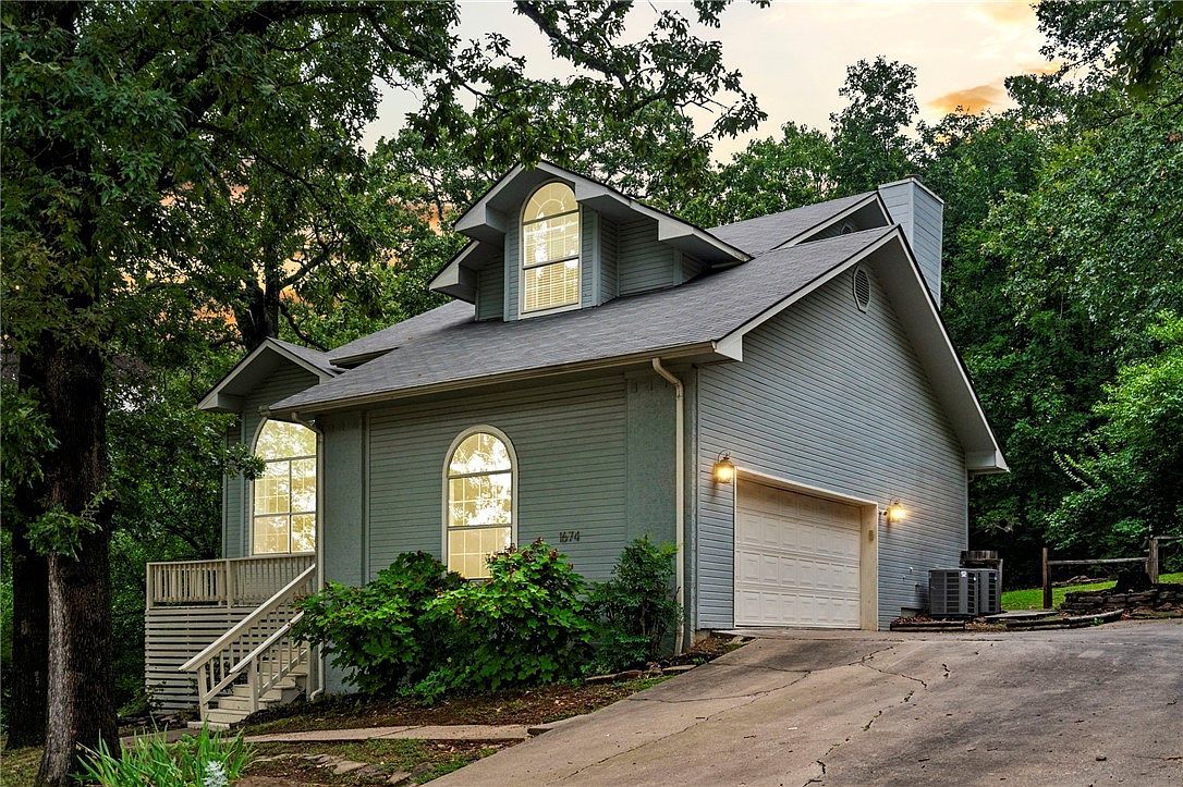 1674 N Forest Hts Fayetteville, AR 72703 - Thumbnail 4