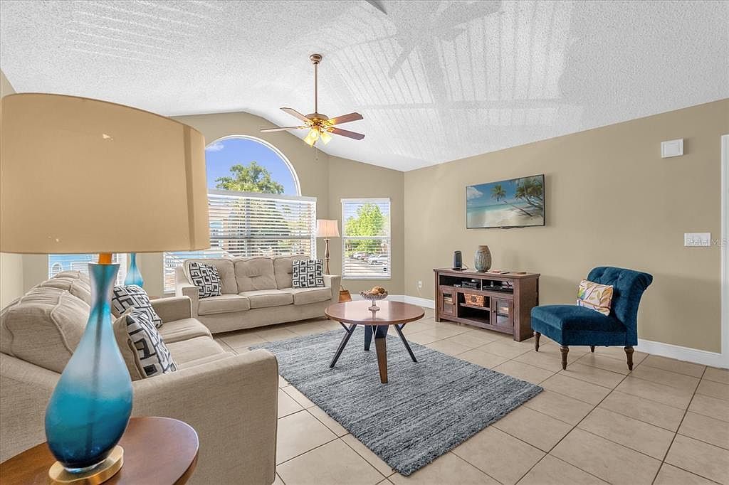 2737 N Poinciana Blvd APT 92 Kissimmee, FL 34746 - Thumbnail 4