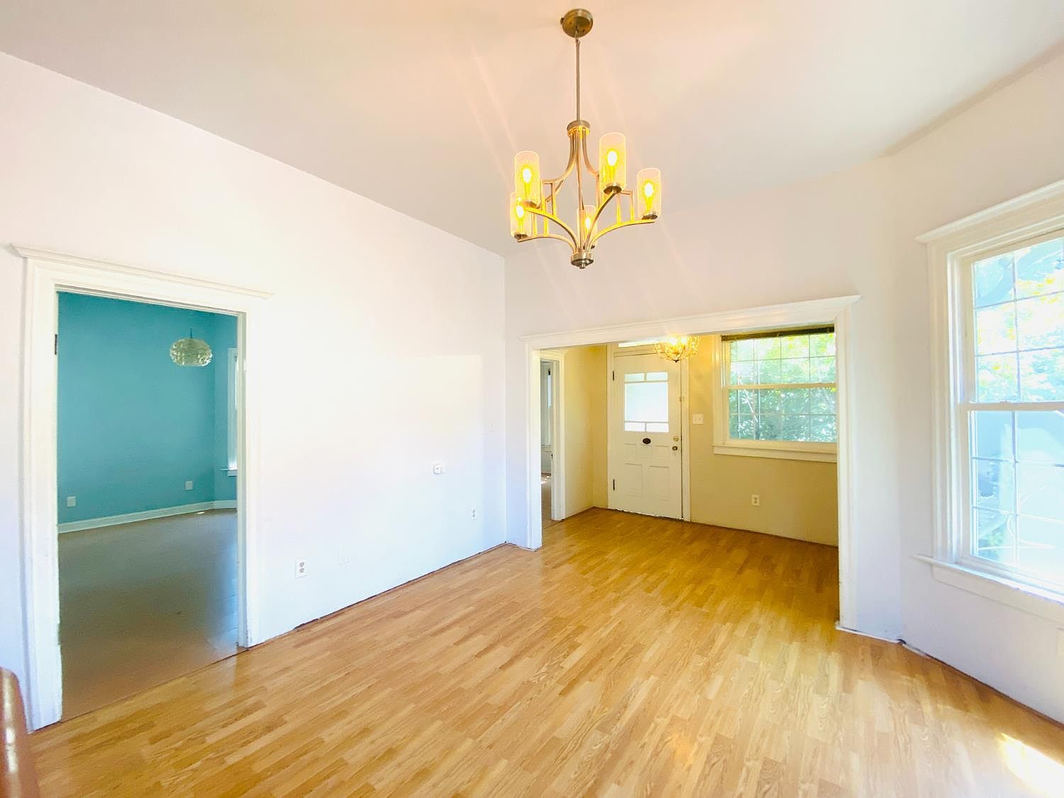 2016 9th St Sacramento, CA 95818 - Thumbnail 4