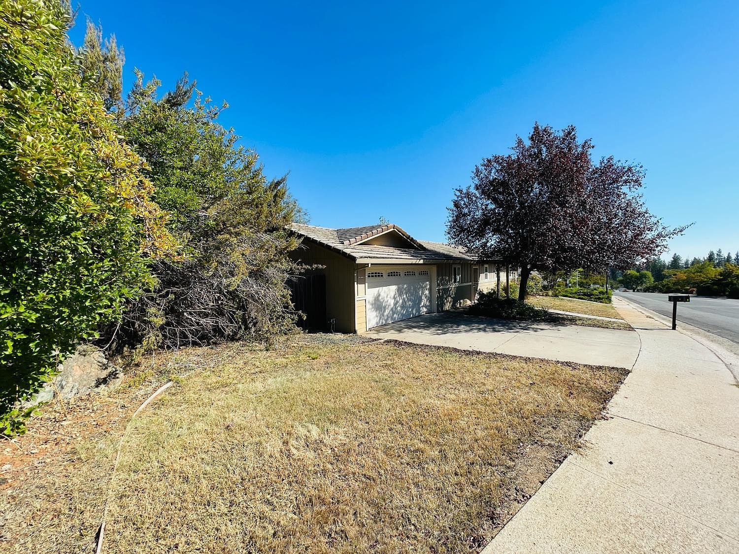 137 Cypress Hill Dr Grass Valley, CA 95945 - Thumbnail 4