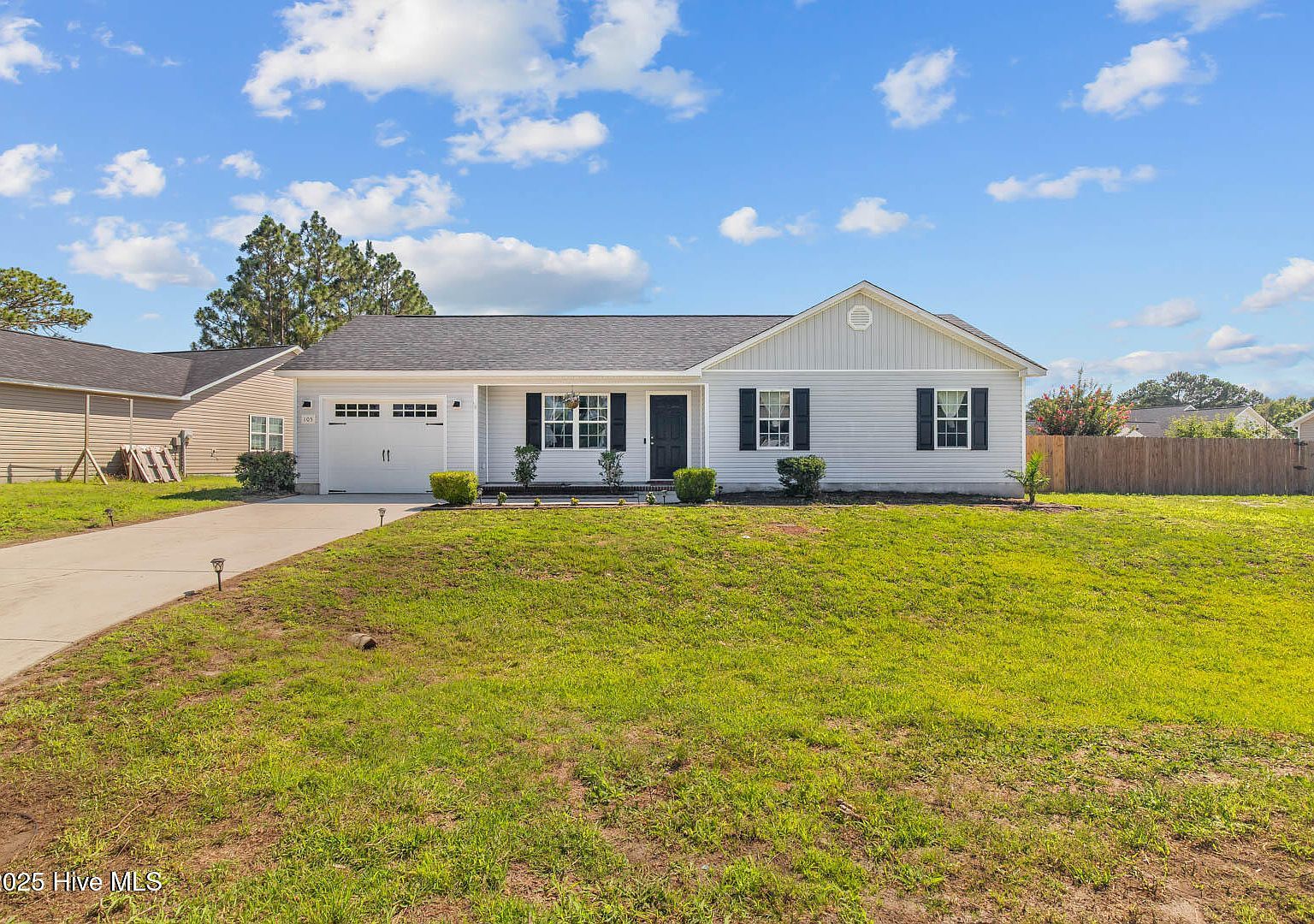 105 Marina Leigh Dr Hubert, NC 28539 - Thumbnail 4