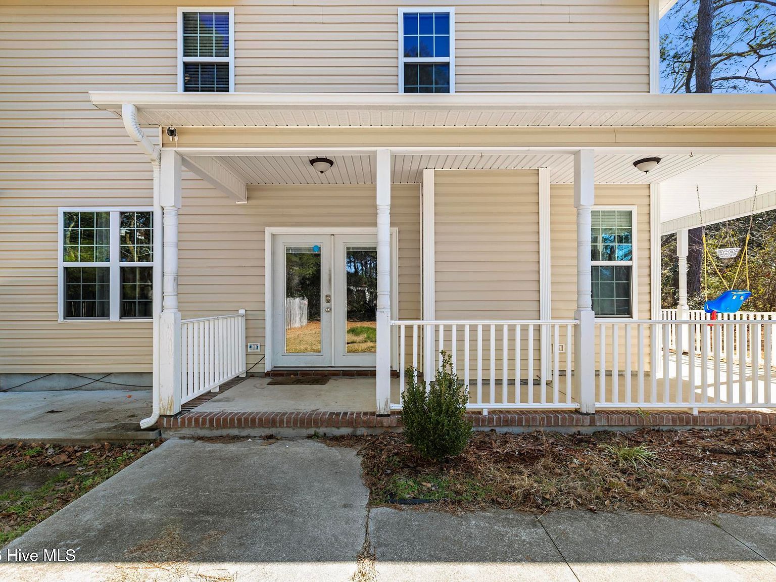 2398 Catherine Lake Rd Richlands, NC 28574 - Thumbnail 4