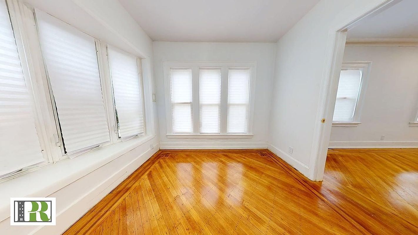 2611 Avenue Brooklyn, NY 11210 - Thumbnail 4