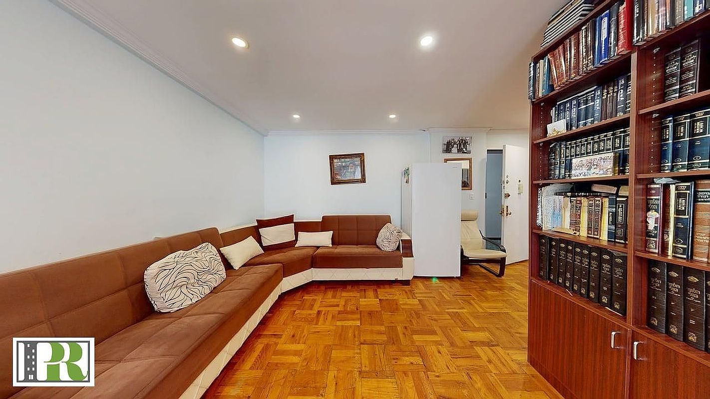 1577 E 17th St APT 2M Brooklyn, NY 11230 - Thumbnail 4