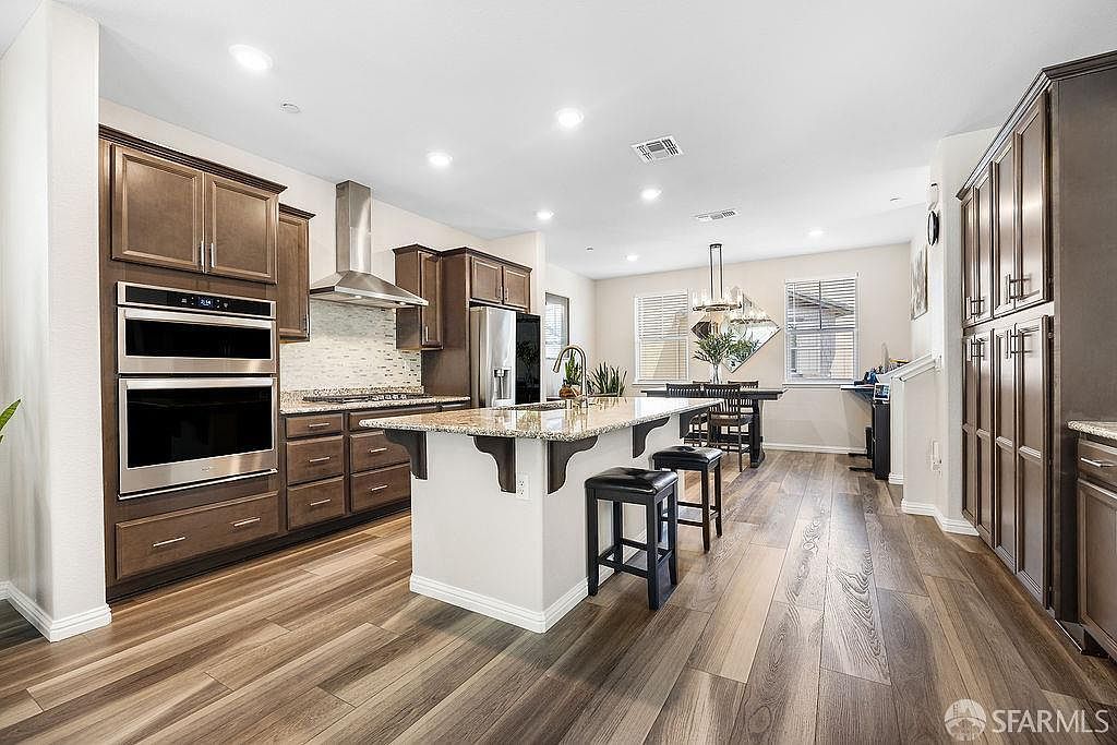 24105 Amaranth Loop Hayward, CA 94541 - Thumbnail 4