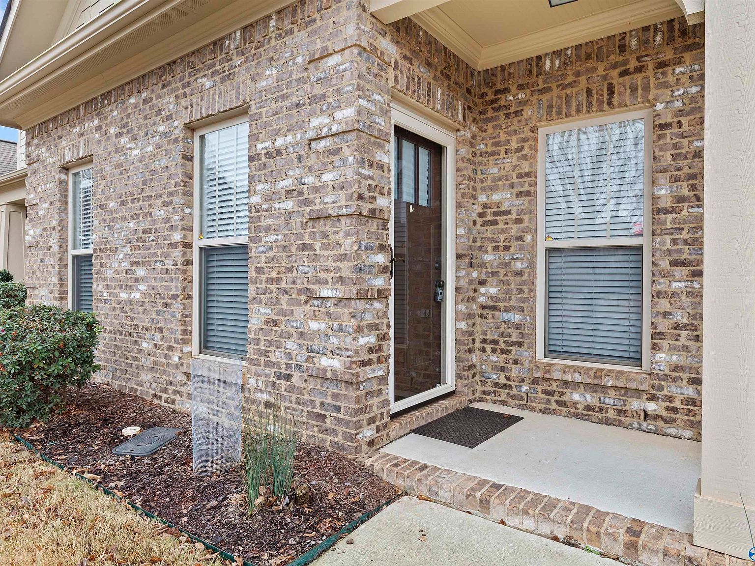 511 W Mossyleaf Dr SW Huntsville, AL 35824 - Thumbnail 4