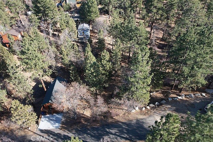 899 Kern Ave #17 Sugarloaf, CA 92386 - Thumbnail 4