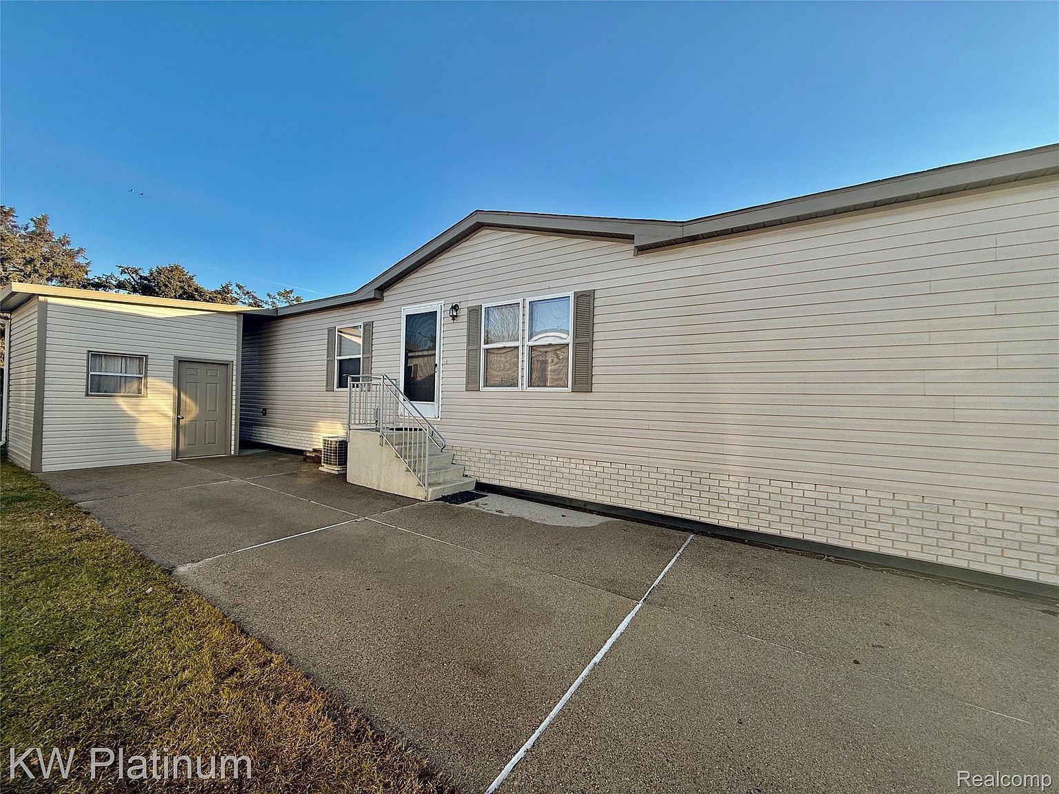 49872 Teton Pass Shelby Township, MI 48315 - Thumbnail 4