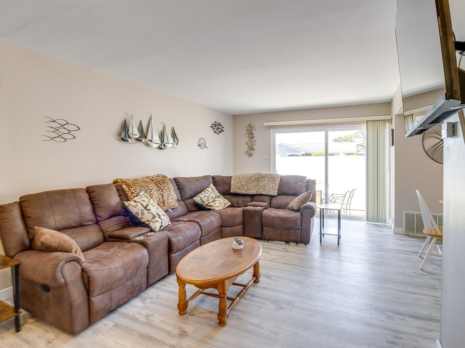 134 44th St S UNIT D Brigantine, NJ 08203 - Thumbnail 4