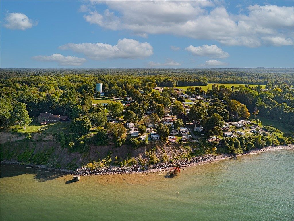 7945 Lake Rd #742 Sodus Pt, NY 14555 - Thumbnail 4