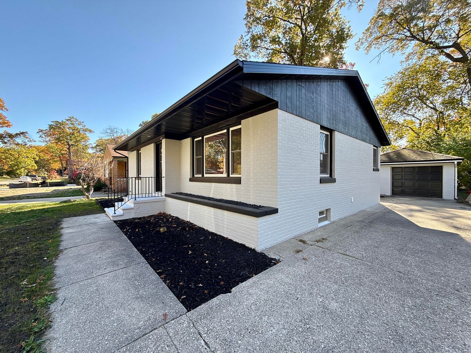 1385 Beardsley Ave Muskegon, MI 49441 - Thumbnail 4