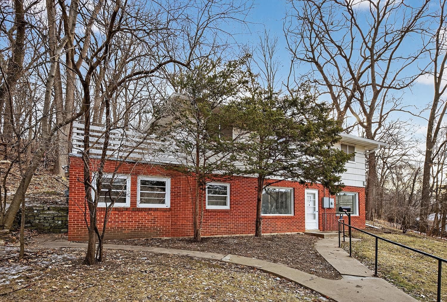 956 14th Ave SW Rochester, MN 55902 - Thumbnail 4