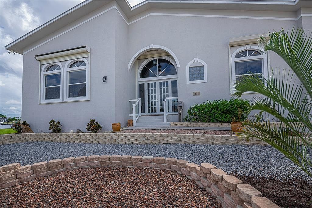 171 Morgan Ln SE Pt Charlotte, FL 33952 - Thumbnail 4