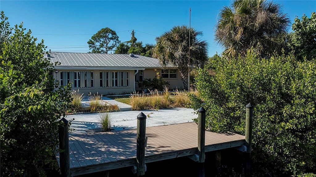 2820 Marlin Pl Punta Gorda, FL 33950 - Thumbnail 4