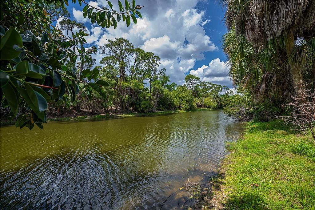 1609 Harmony Dr Pt Charlotte, FL 33952 - Thumbnail 4