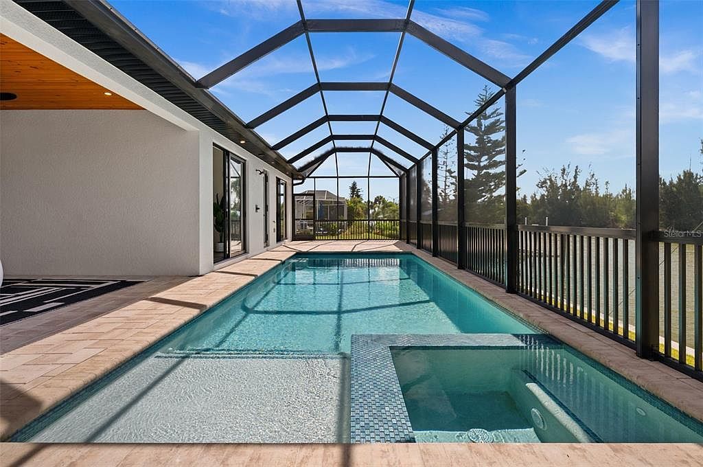 10522 Riverside Rd Port Charlotte, FL 33981 - Thumbnail 4