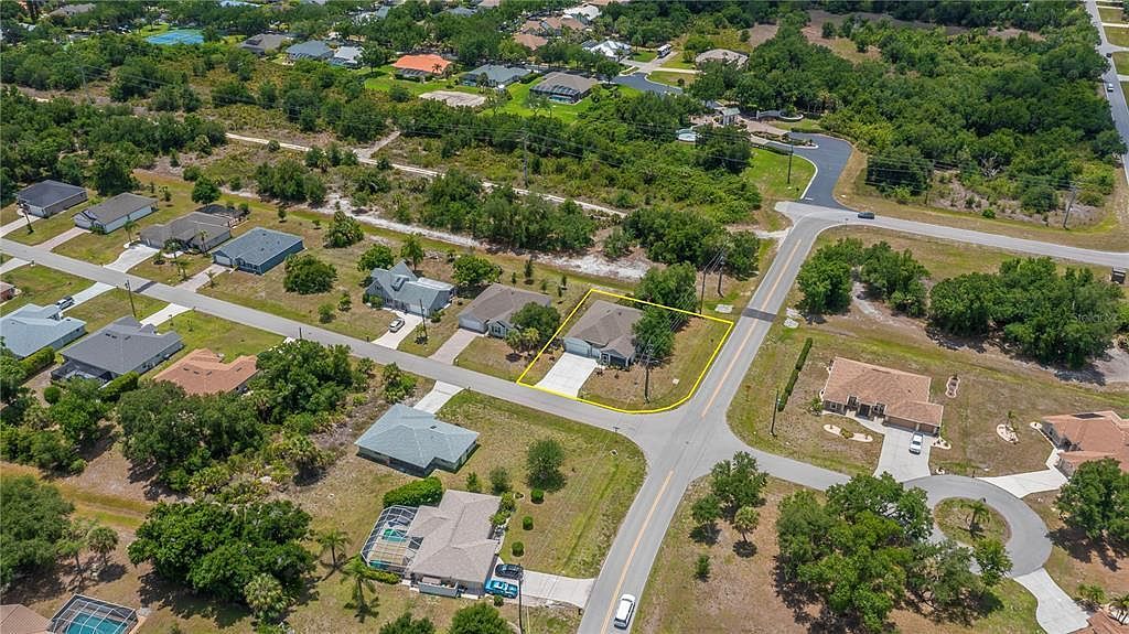 640 Encarnacion St Port Charlotte, FL 33983 - Thumbnail 4