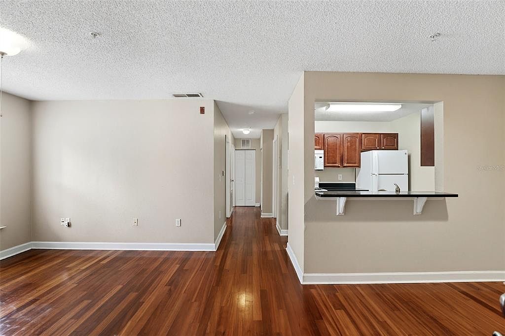 2035 Dixie Belle Dr #2035K Orlando, FL 32812 - Thumbnail 4