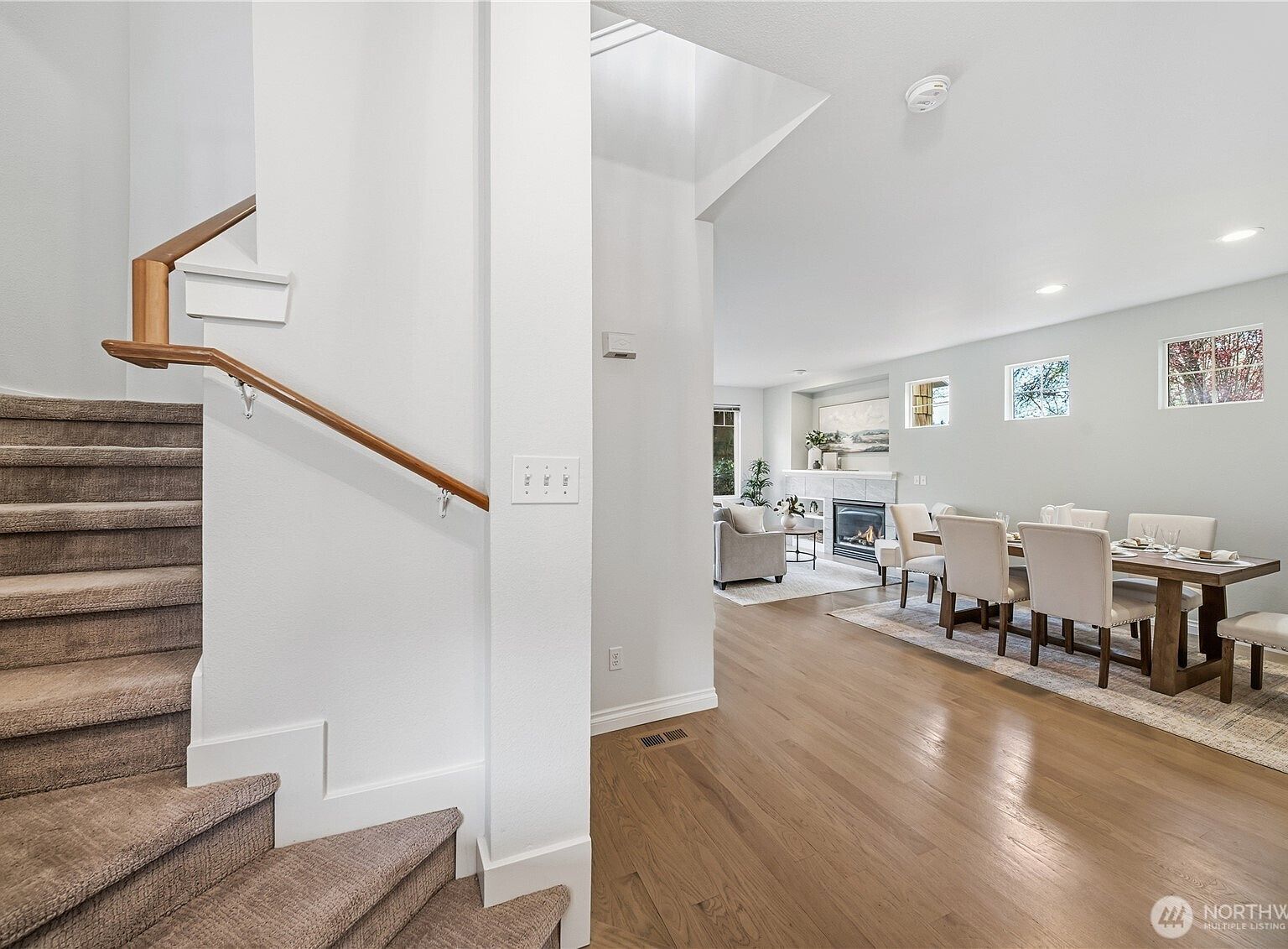 205 Newport Way NW APT J1 Issaquah, WA 98027 - Thumbnail 4