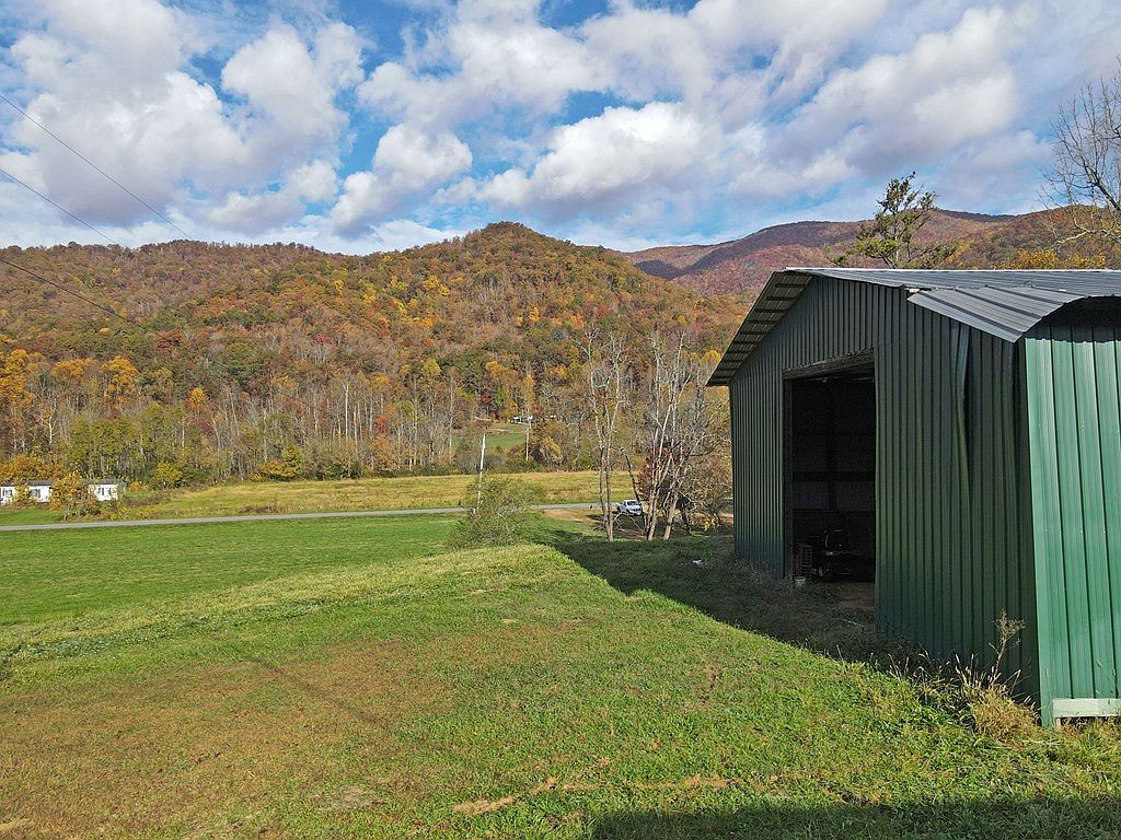 31.09 Ac Hwy E #64 Hayesville, NC 28904 - Thumbnail 4