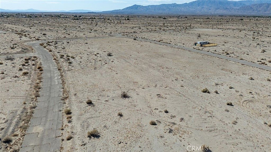 1116 Sea Nymph Ave #32 Thermal, CA 92274 - Thumbnail 4