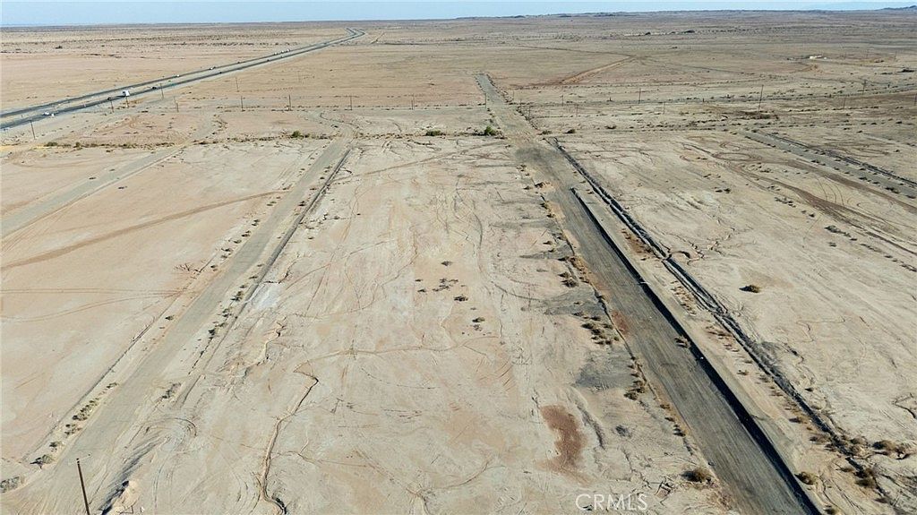 1735 Sky View Dr #4 Thermal, CA 92274 - Thumbnail 4