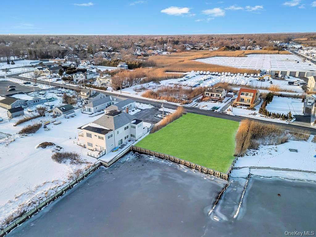 48-52 Browns River Rd Sayville, NY 11782 - Thumbnail 4