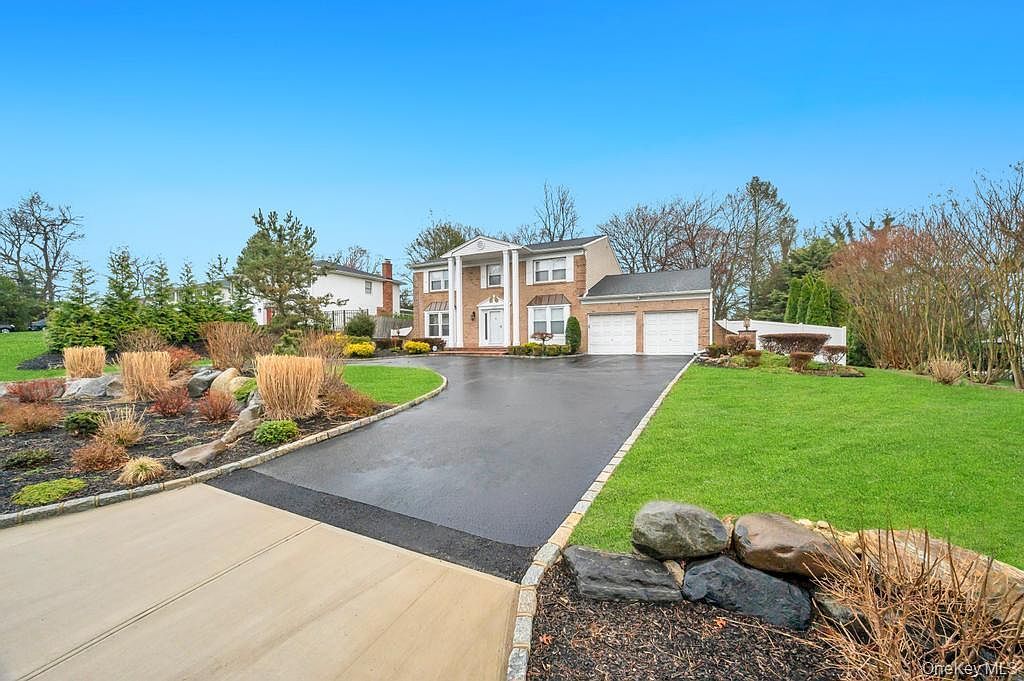 109 Virginia Ave Lake Grove, NY 11755 - Thumbnail 4