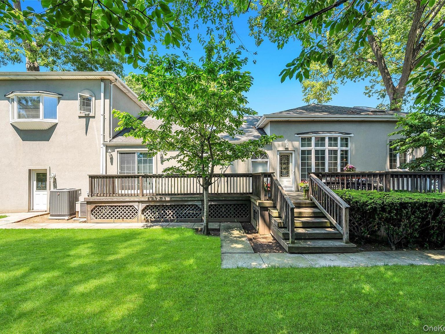 252 Cornwell Ave Malverne, NY 11565 - Thumbnail 4