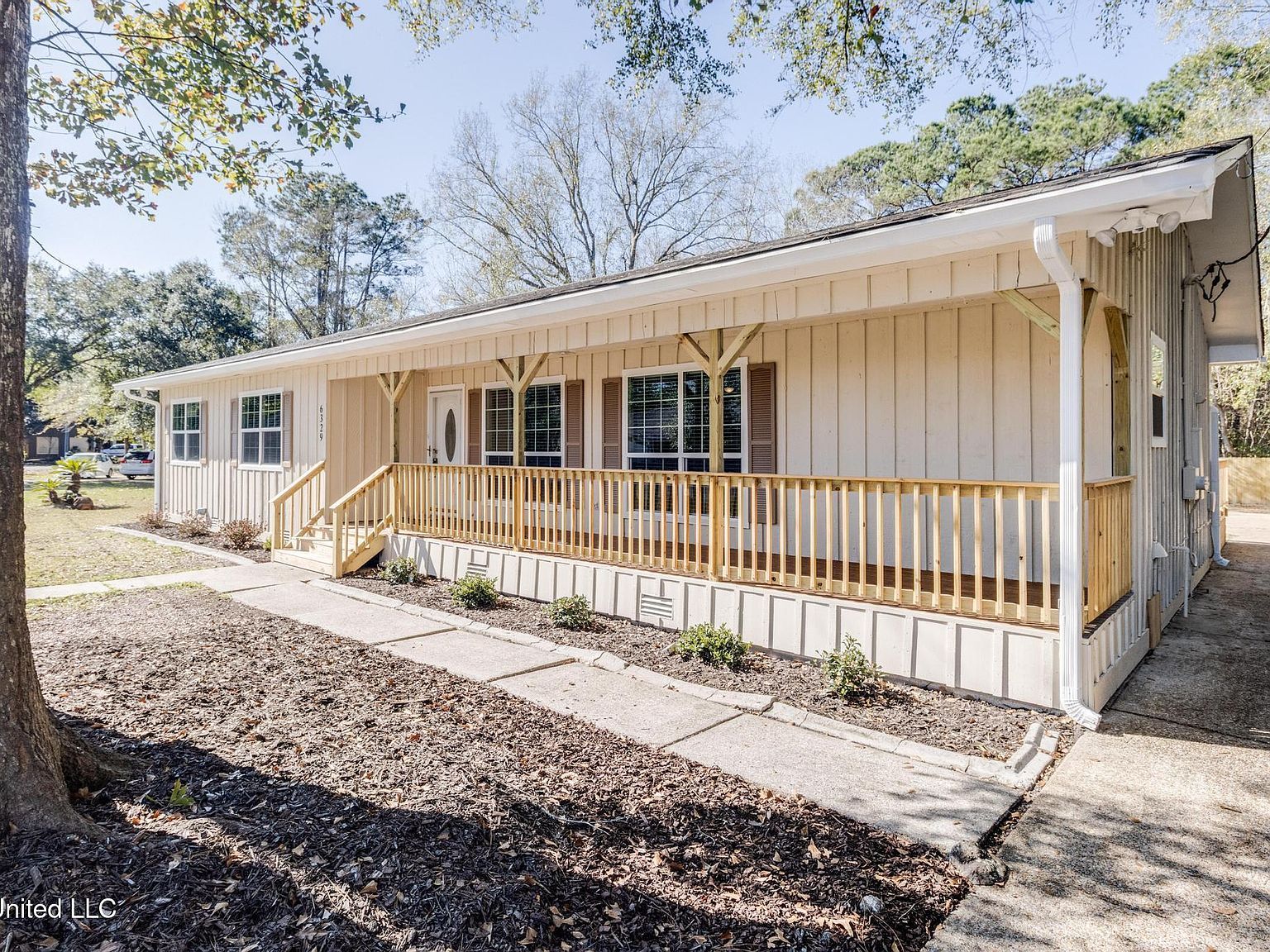 6329 Anela Dr Diamondhead, MS 39525 - Thumbnail 4