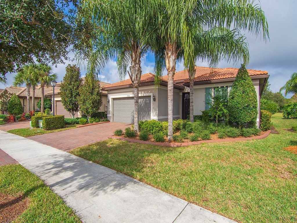 5255 Turtle Creek Cir Vero Beach, FL 32967 - Thumbnail 4