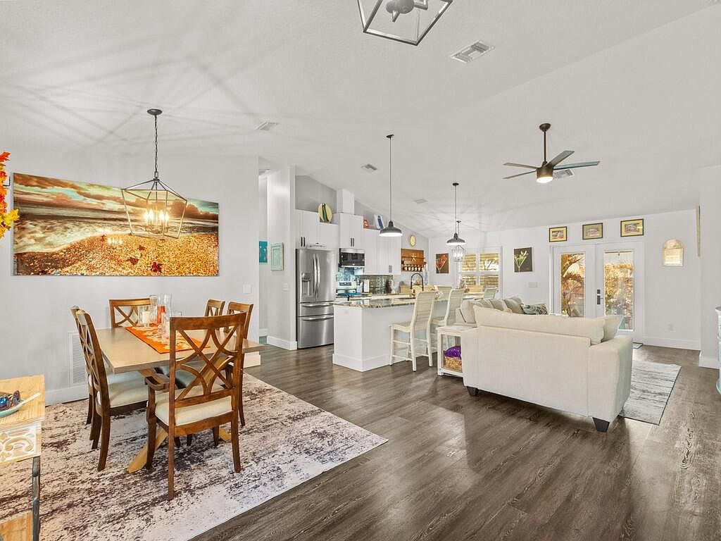 615 19th St SW Vero Beach, FL 32962 - Thumbnail 4